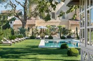 TEASER -  Ce château provençal dont Carla Bruni est tombée amoureuse