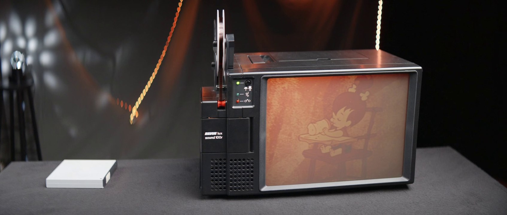 REVUE lux sound 100r - Super 8 Film Projector