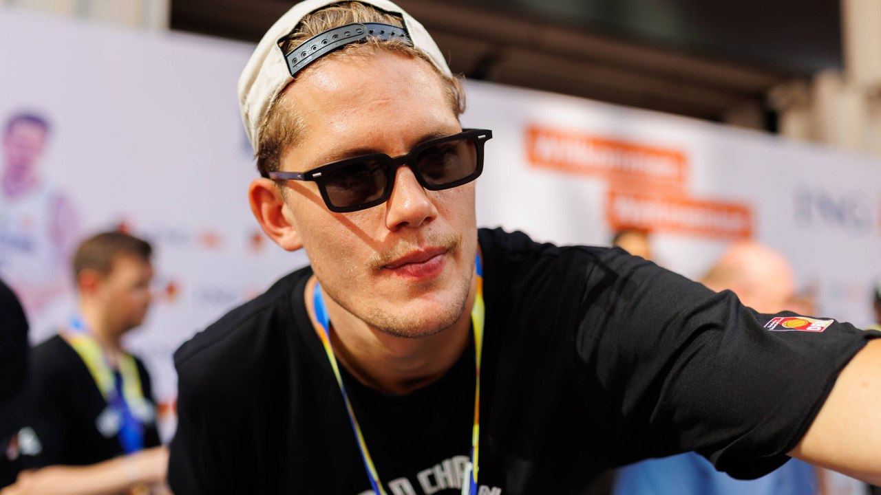 Basketball-Ekstase und Klopps Wiese: Die besten Sprüche im September