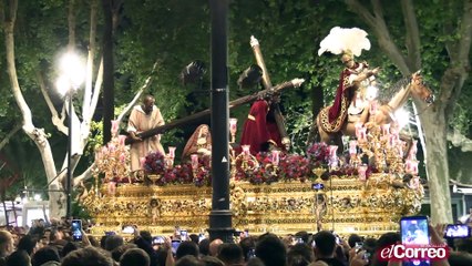 Esperanza de Triana en Plaza Nueva (2023)