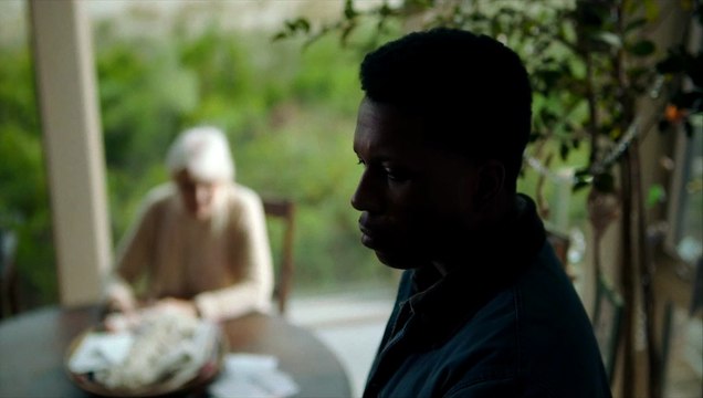 L'Exorciste - Dévotion EXTRAIT VO Victor tente de trouver de l'aide pour sa fille auprès de Chris MacNeil