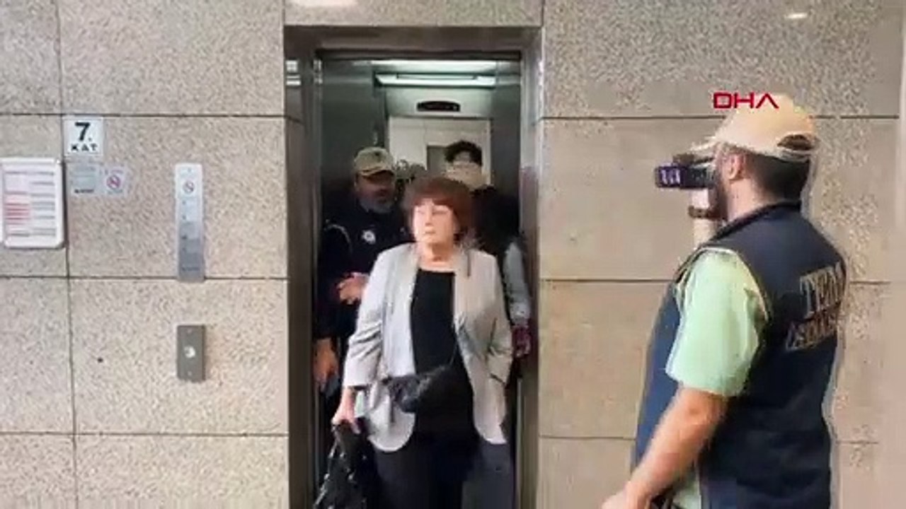 Ayşenur Arslan a-t-elle été arrêtée ou libérée ? Qui est la journaliste Ayşenur Arslan, qu'a-t-elle dit, pourquoi a-t-elle été détenue ?