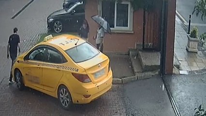 Çekmeköy'de kız çocuğunu taciz iddiası: Taksici tutuklandı