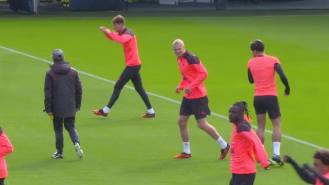 Manchester City training ahead of weather delayed UCL trip to Leipzig