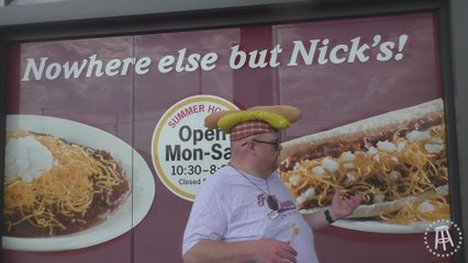 Raw Dogging at Nick's Chili Parlor in Indianapolis