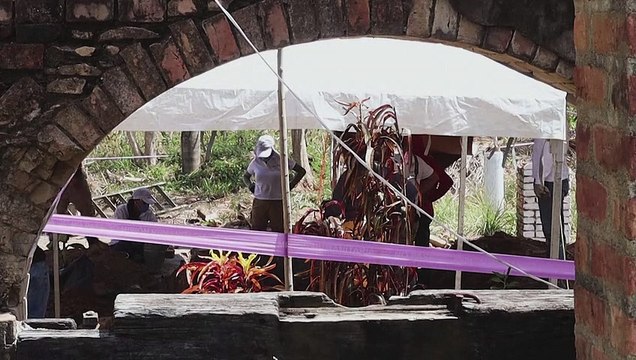 Colombia excava hornos tras el rastro de desaparecidos incinerados