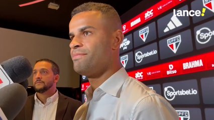 Alisson diz que é o momento de comemorar título, e projeta colocação segura no Brasileiro