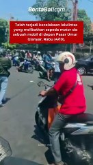 Telah terjadi kecelakaan lalulintas yang melibatkan sepeda motor dan sebuah mobil di depan Pasar Umum Gianyar, Rabtu (4/10).