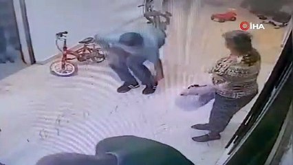 İstanbul’da akılalmaz olay kamerada: İlaçlanan ev patladı, ortalık karıştı