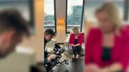 Condenada en rebeldía la periodista rusa que protestó en directo contra la guerra