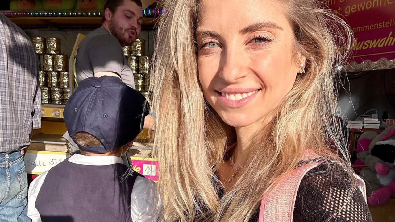 Sohn von Cathy Hummels hat es satt öffentlich gezeigt zu werden!