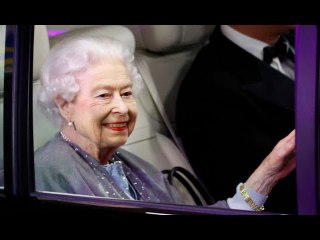 Queen horror as thousands of Brits say 'abolish monarchy' hours after Jubilee celebrations