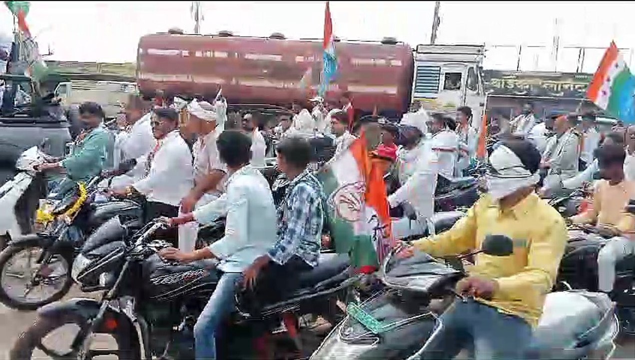 कांग्रेसियों ने विस स्तरीय भरोसा यात्रा निकाली, प्रदेश सरकार की उपलब्धियों का किया बखान
