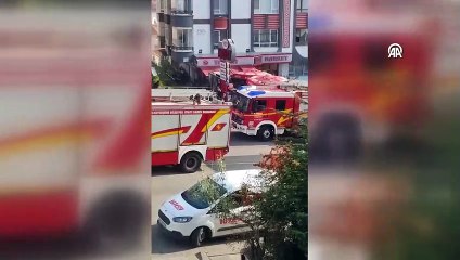 Eksi 2. katta çıkan yangında 1 itfaiye eri şehit oldu, ikisinin durumu ağır