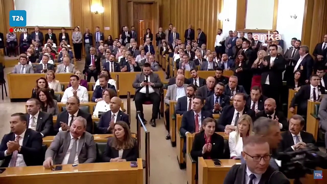 Akşener: Bugün işçisin sen işçi kal, köylüsün sen köylü kal psikolojisini kendine solcu diyen muhteremlerden görüyorum