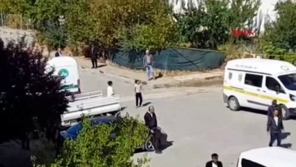 Elazığ'da Yalnız Yaşayan Adam Apartmanın Önünde Ölü Bulundu