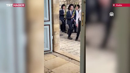 Fanatik Yahudiler Doğu Kudüs'teki kilisenin önüne tükürdü