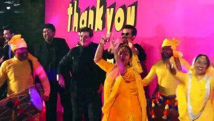 Shehnaaz Gill grooves to the beats of Bangra during the screening of ‘Thankyou For Coming’