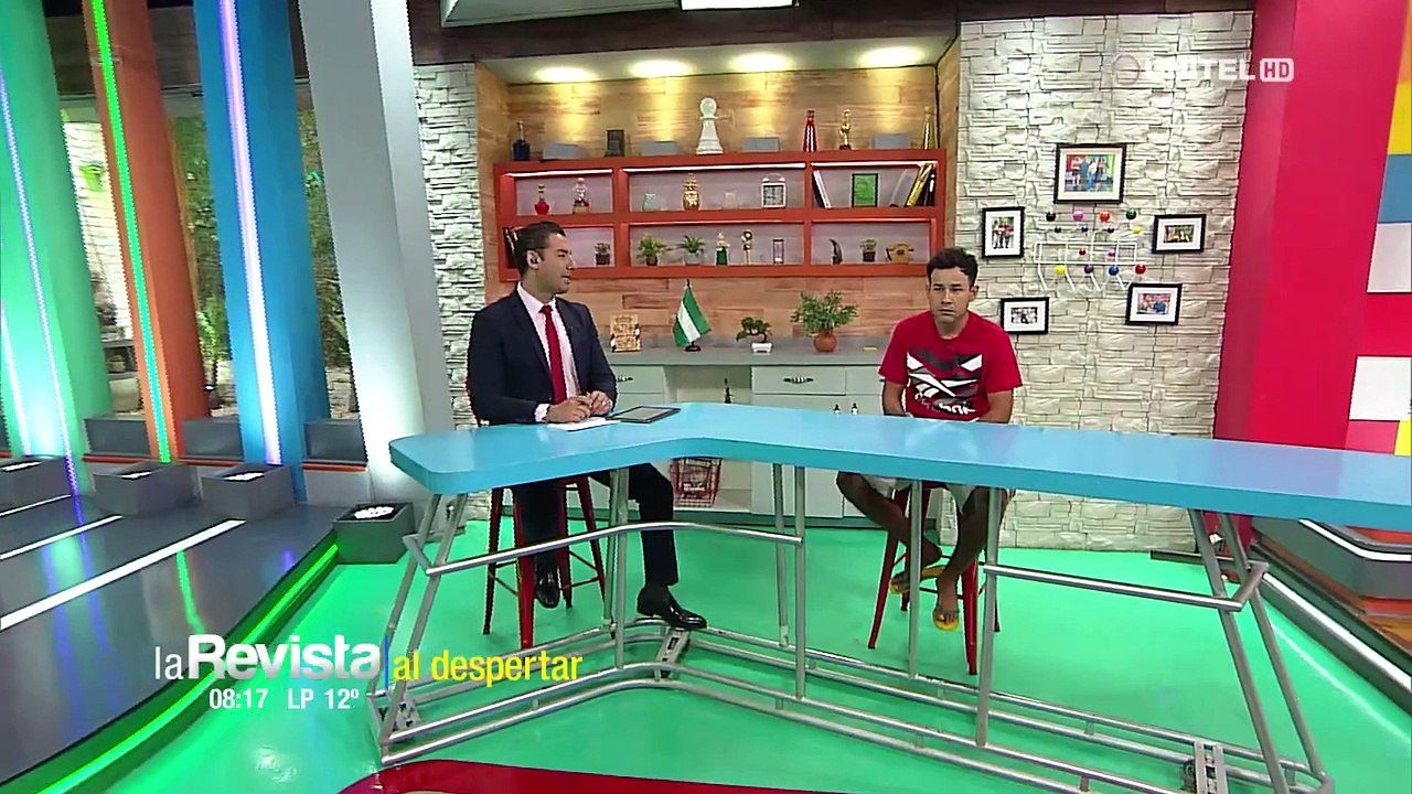 Aún hay tres prófugos del grupo que apuñaló a un adolescente para robarle sus zapatos, según la familia de la víctima