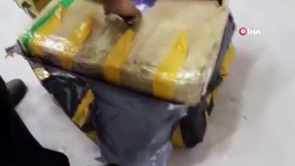 Les équipes des douanes ont saisi 28 millions de lires de produits de contrebande