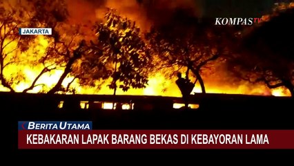 Descargar video: Kebakaran Lapak Barang Bekas di Kebayoran Lama Diduga Akibat Hubungan Pendek Arus Listrik