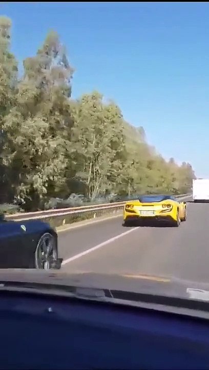 Acidente Ferrari e Lamborghini