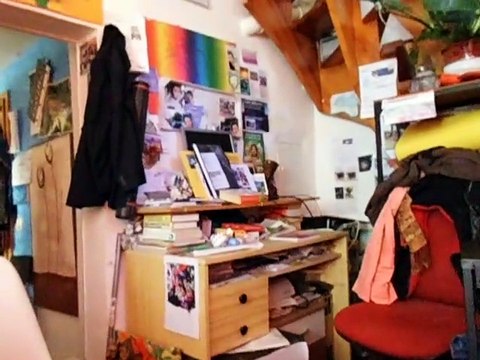 Seit 2018 bis 2023/24 wohne ich da-ich will umziehen-alles anbieten 1P bis3PWhg.Haus T: 01590-6712804 -Nachbarn h. Angst bekommen was mit Vermieter ´Tent Ulrich denn wäre - Info auf dem Link: flower-foto-art-4-you.webnode.page/blumen-terrasse/