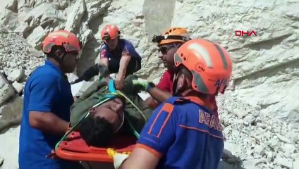 L'un des immigrants illégaux est tombé et l'autre s'est enfui à Edirne