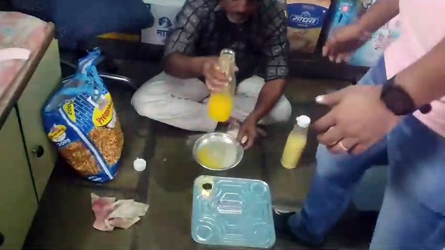 Video... अंबाजी मंदिर के प्रसाद के लिए मिलावटी घी के बाद अहमदाबाद में दुकान-गोदाम सील
