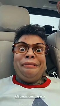 Fedez ricoverato, l'abbraccio virtuale di Tananai: Forza Fede, ti aspettiamo per ridere e cantare