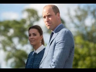Il disordinato scherzo della senape del principe Filippo lo ha messo in "molti guai" con la regina