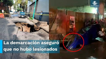 Socavón se traga un automóvil en Tlalpan