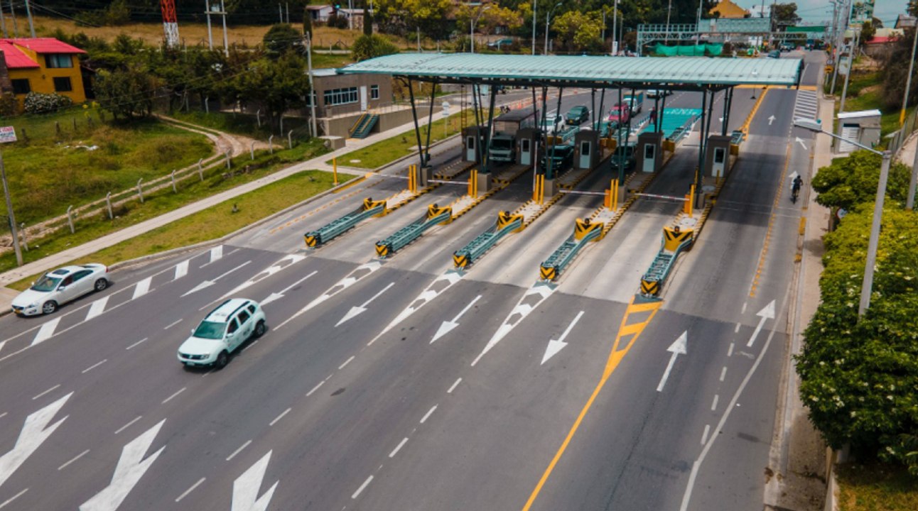 ¿Subirán los peajes? Esto respondió el ministro de Transporte en A Lo Que Vinimos