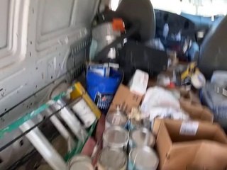 Une fille est déçue par "Kidnapper Van"