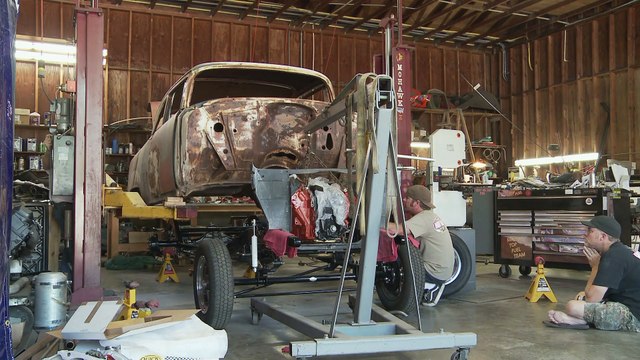 Hemi Buildup on a 55 Chevy Bel Air! - Roadkill Ep. 29