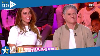 Delphine Wespiser  accident vestimentaire en direct, l’ex Miss France en dévoile presque trop