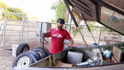 Roadkill Unveils Its Ultimate Dirt Car! 🚗