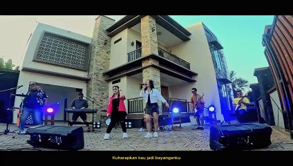 MADU MERAH - KALIA SISKA Feat. INDAH WATY (UYE tone Official Music Video)