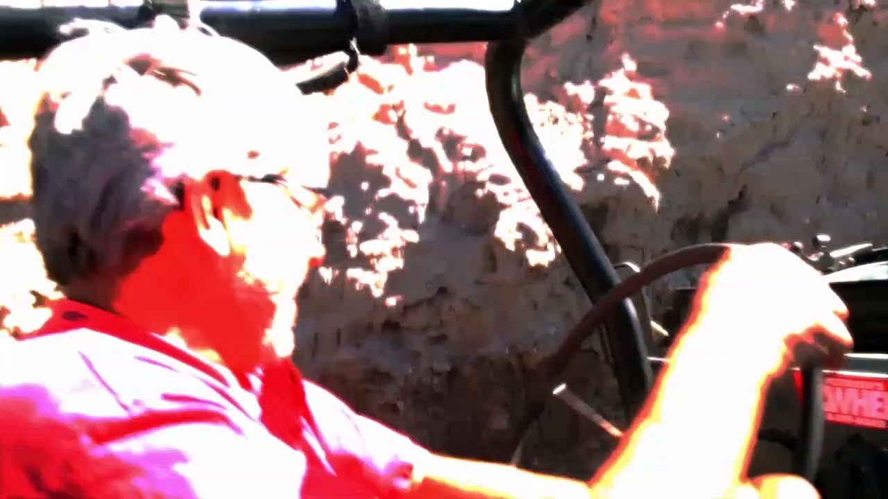 Jp Tech Editor Ali Mansour Travels to Moab for Easter Jeep Safari 2015