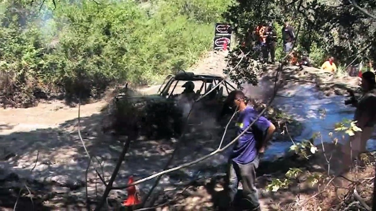 2012 Top Truck Champions Challenge - Tank Trap - Road Kill