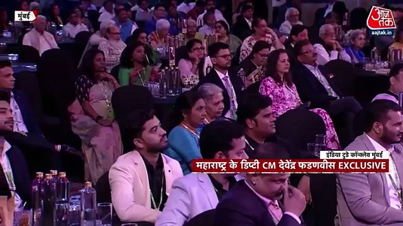 Fadnavis Dicussed SHinde to Pawar in India Toda...