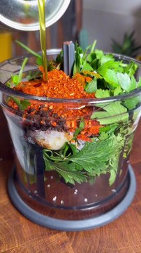 SAUMON ENTIER RÔTI #salmon #saumon #fish #recette #recipe #recipes #roti #four #oven #cuisson #recettefacile #easyrecipe #marinade #recetterapide