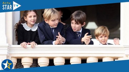Charlotte Casiraghi : Son fils Raphaël Elmaleh dissipé au balcon du palais avec son cousin, il sait
