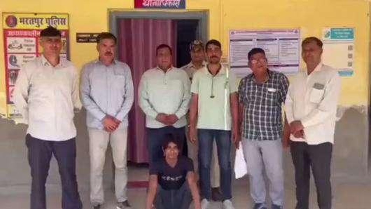 भरतपुर: वारदात से पहले ठग गिरफ्तार, दो मोबाइल और फर्जी सिम बरामद, देखे कैसे हत्थे चढ़े?