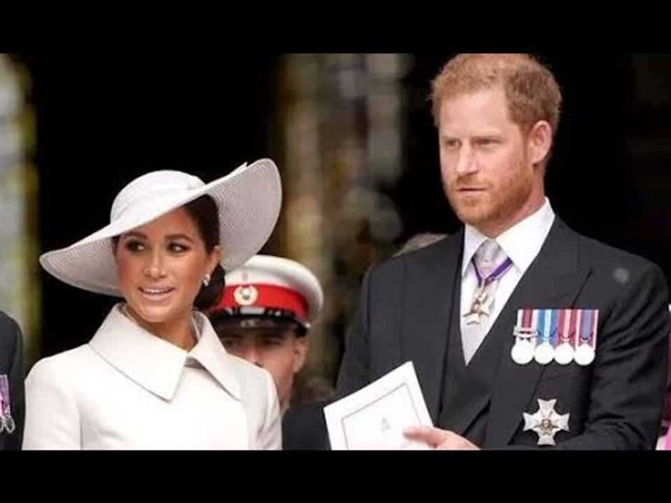 Meghan e Harry "hanno provato a fare Megxit via e-mail" e la risposta di Royal "è andata male"