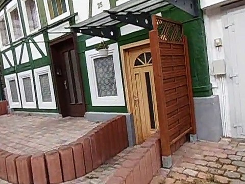 Die Blumen Terrasse leergefegt Ende Sept 2023 durch Tent Ulrich und Lothar - Viele Nachbarn haben sich sehr erschreckt, denn freuten sich und veröffentlichen diese schöne Blumen Terrasse fast in den Zeitungen seit Frühjahr 2022 bis Okt 2023