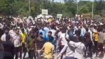 रतलाम: खेल मैदान की दुर्दशा के लिए खिलाडिय़ों ने निकाली रैली, सौंपा ज्ञापन