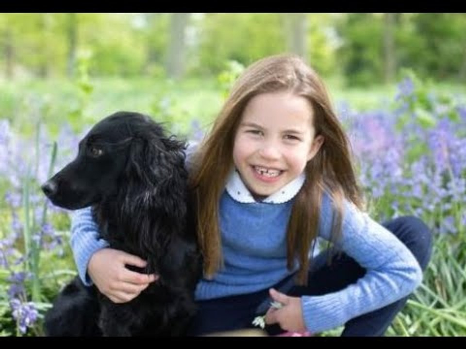 Fête d'anniversaire de la princesse Charlotte avec jeux et film - et prédiction de cadeaux "sportifs