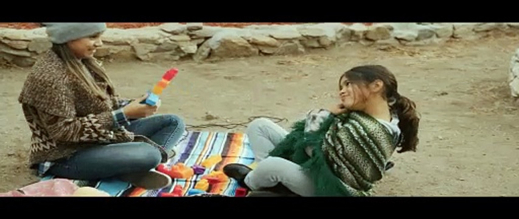 Death on the Border Fragman
