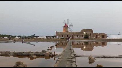 Da Trapani a Marsala, in bici tra saline e Cantine Florio